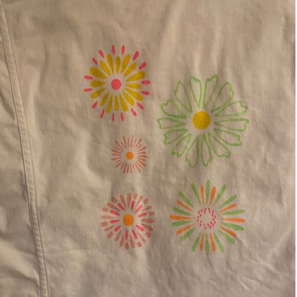 Jones NY Signature White Denim Jacket with 1 Flower on Front & 5 on Back Sz M - Picture 4 of 6
